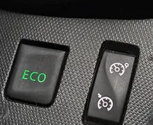 Zunanja slika - Renault Captur - dCi 90 Energy Dynamique NAVI SLO.POREKLO - 18 - Predogledna slika
