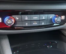 Zunanja slika - Opel Insignia - 1.6 ECOTEC CDTI 81KW INNOVATION-USNJE-KAMERA-LED - 18 - Predogledna slika