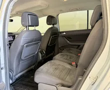 Notranja slika - VW Touran - 2.0 TDI-DSG-FULL LED-ACC-H-LINE-MASAŽA-NAVI-PDC... - 12 - Predogledna slika