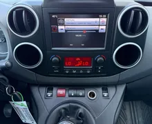 Notranja slika - Citroën Berlingo - PureTech 110 S S Shine-SLO poreklo-1.lastnik-Kljuk - 9 - Predogledna slika