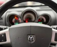 Zunanja slika - Dodge Nitro - 2.8 16V CRD 4WD AUT. SLO.VOZILO MULTIMEDIJA KAMERA - 17 - Predogledna slika