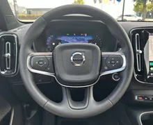 Notranja slika - Volvo XC40 - B3P Core Avt. - 14 - Predogledna slika