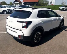 Zunanja slika - KIA Stonic - 1.0 T-GDi LX Life - 3 - Predogledna slika