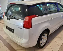Zunanja slika - Peugeot 5008 - ACTIVE 1.6 HDI KREDIT BREZ POLOGA ODLIČNO OHRANJ - 10 - Predogledna slika