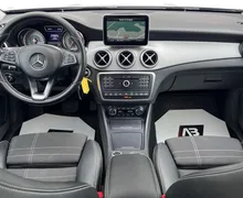 Notranja slika - Mercedes-Benz GLA-Razred - 200 CDI+4MATIC+F1+AMBI+XENON+NAVI - 12 - Predogledna slika