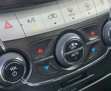 Zunanja slika - Fiat Freemont - 4x4 2.0 MULTIJET AVT. ALU PLATIŠČA-NAVI-USNJE - 17 - Predogledna slika