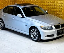 Zunanja slika - BMW Serija 3 - : 318d LCI-STREŠNO OKNO-GRETJE-NAVI-PDC... - 2 - Predogledna slika