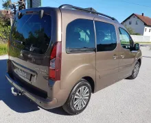 Zunanja slika - Peugeot Partner Tepee - Partner 1.6 e-HDi Active - OPR. VELIKI SERVIS - 8 - Predogledna slika
