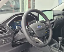 Zunanja slika - Ford Kuga - 1.5 EcoBoost Titanium - 4 - Predogledna slika