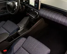 Zunanja slika - Renault 4 E-tech - techno EV52 110kW COMFORT RANGE - 6 - Predogledna slika