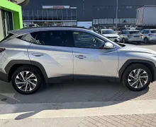 Zunanja slika - Hyundai Tucson - 1.6 T-GDI 150 PREMIUM 2WD - SLO- 1. LASTNIK - - 8 - Predogledna slika