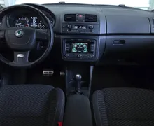 Zunanja slika - Škoda Fabia - 1.4 TSI RS 132kW - DSG - TEMPOMAT - PDC... - 8 - Predogledna slika