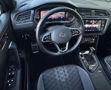 Zunanja slika - VW Tiguan - 2.0 TDI SCR BMT R-LINE-PANO-VIRTUAL-BLACK - 11 - Predogledna slika