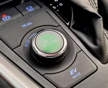 Zunanja slika - Toyota RAV4 - Hybrid AWD 2.5 Style •SLO•NAVI•KAMERA•PDC•... - 13 - Predogledna slika