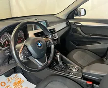 Notranja slika - BMW serija X1: - X1 sDrive18d-AUT-LED-NAVI-ACC-TEMPOMAT-PDC-ODLIČ.. - 10 - Predogledna slika