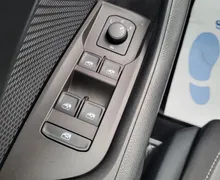 Zunanja slika - Škoda Octavia - 1.0 TSI slo-1 last-tov.gar-alu-pdc-el.paket-acc-.. - 16 - Predogledna slika