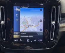 Zunanja slika - Volvo XC40 - D4-AWD-R-DESIGN-PANO-NAVI-ACC-MEMORY-HARMAN-360KAM - 16 - Predogledna slika