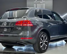 Notranja slika - VW Touareg - 3.0 V6 TDI Tiptronic - ZRAČNO-XENON-NAVI-MEMORY… - 8 - Predogledna slika