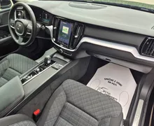 Notranja slika - Volvo V60 - B4D Core Avt. - 8 - Predogledna slika