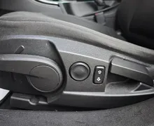 Zunanja slika - Opel Insignia - 2.0 CDTI 96KW - SLO - BIXENON ADAPTIVE - TEMPOMAT - 9 - Predogledna slika