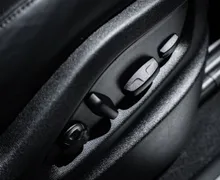 Zunanja slika - Porsche Cayenne - E-Hybrid - LED - Pano - 22 COL - Zračno vzmetenje - 11 - Predogledna slika