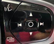 Zunanja slika - Volvo V60 - D3 Momentum Pro Avt+4 ALU.USNJE.NAVI.4X4.TOP - 12 - Predogledna slika