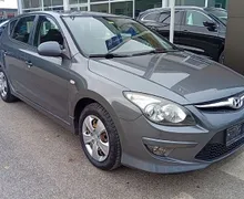 Zunanja slika - Hyundai i30 - 1.6 CRDi Style 1. LASTNIK - 1 - Predogledna slika
