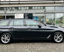 Zunanja slika - BMW Serija 5 - Touring: 520d  Luxury Line   I   Head Up   I   RADAR - 2 - Predogledna slika