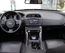 Zunanja slika - Jaguar XE - 2.0D 180PS R-Sport AUT PANO AKT TEMPO GRET SED - 7 - Predogledna slika