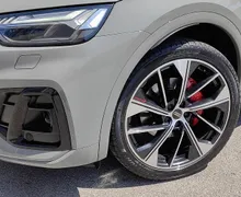 Zunanja slika - Audi Q5 - 40TDI-Q-3X-S-LINE-1.LAST-SLO-ZRAČNO-MATRIX-KAMER- - 8 - Predogledna slika