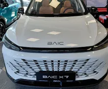 Zunanja slika - Baic X7 - 1.5T DCT 177KM 2WD - NA ZALOGI - 1 - Predogledna slika