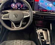 Zunanja slika - Volkswagen Golf - 4JOY 1.5 eTSI DSG-SLO-1.lastnik-MATRIX-KAMERA - 7 - Predogledna slika