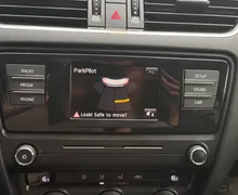 Notranja slika - Škoda Octavia - 1.6 TDI-LIMUZINA-LIZING ZA TUJCE-KLJUKA-ODLIČEN- - 11 - Predogledna slika
