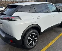 Zunanja slika - Peugeot 2008 - ACTIVE PACK PureTech 100 - BON ZA ZIMSKE GUME - 3 - Predogledna slika