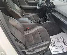Zunanja slika - Volvo XC40 - T3 AUT R-Design Z ENOLETNIM JAMSTVOM - 7 - Predogledna slika