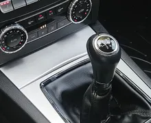 Zunanja slika - Mercedes-Benz C-Razred - 220 CDI 170ks °AVANTGARDE° °XENON° °2x PDC° - 11 - Predogledna slika