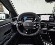 Zunanja slika - Renault 4 E-Tech Electric - Techno EV52+Iconic polepitev - 10 - Predogledna slika