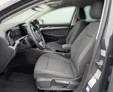 Notranja slika - Volkswagen Golf Variant - 2.0 TDI Life DSG-LED-ACC-PDC-Navigacija-AppConne.. - 7 - Predogledna slika