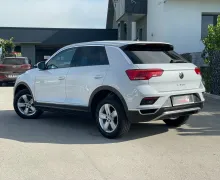 Zunanja slika - Volkswagen T-Roc - 2.0 TDI Sport+1.LASTNIK+ALU+ACC+NAVI+PDC+ODLIČEN. - 3 - Predogledna slika
