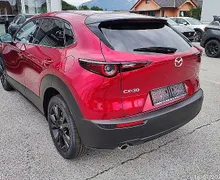 Zunanja slika - Mazda CX-30 - 2.5 G-140 MHEV HOMURA AUTO - 4 - Predogledna slika
