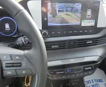 Zunanja slika - Hyundai Bayon - 1.0 T-GDI 90 PREMIUM DCT°RADAR°TWO-TONE° ZALOGA - 9 - Predogledna slika