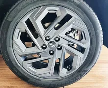Zunanja slika - Hyundai Tucson - 1.6 T-GDI BLACK LINE LIMITED-EL.PRTL-AMBIENT-VIDEO - 4 - Predogledna slika