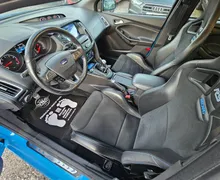 Notranja slika - Ford Focus - 4x4 2.3 EcoBoost RS |BLUE|KAMERA|SONY|REMUS|TOP| - 7 - Predogledna slika