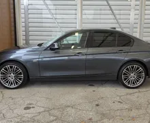 Zunanja slika - BMW Serija 3 - : 330i xDrive Sport Line- LED - VEL.NAVI - AMBI -PDC - 6 - Predogledna slika