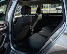 Notranja slika - Volkswagen Passat - Variant 2,0 TDI BMT SCR Business DSG - 8 - Predogledna slika