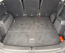 Notranja slika - Volkswagen Touran - 2.0 TDI BMT Highline DSG-7sedežev-Panorama-Masaža. - 12 - Predogledna slika