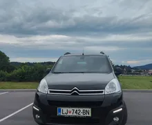 Zunanja slika - Citroën Berlingo - BlueHDi 120 S&S Club L2 - 1 - Predogledna slika