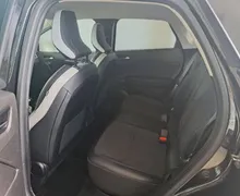 Notranja slika - Renault Captur - E-Tech HYBRID Avt.-KAMERA-1 LASTNIK-FUL LED - 11 - Predogledna slika