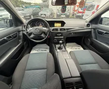 Notranja slika - Mercedes-Benz C-Razred - C 220 CDI T Elegance BlueEFFICIENCY... - 7 - Predogledna slika