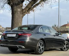 Zunanja slika - Mercedes-Benz E-Razred - E 220 d •VIRTUAL•DAB•TEMP•LIVE TRAFFIC - 7 - Predogledna slika